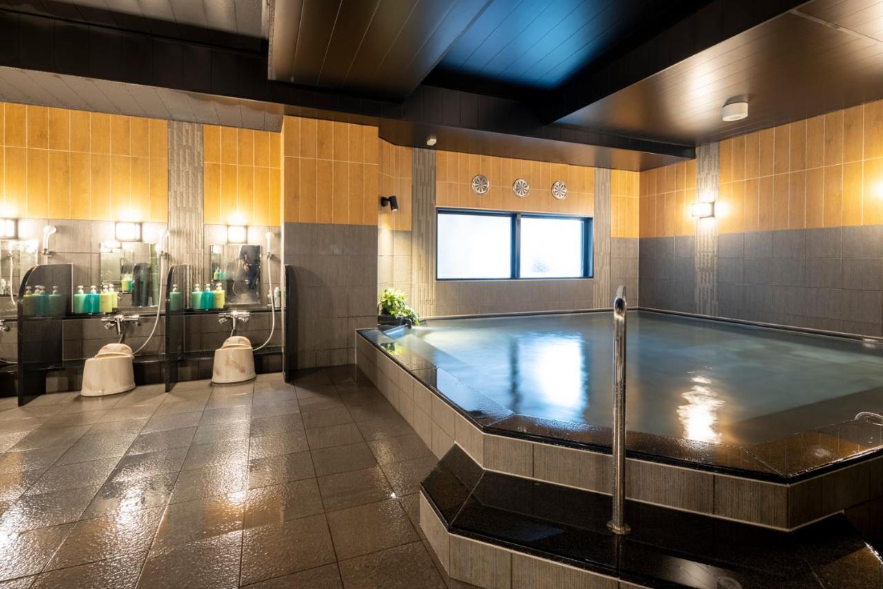 Route Hotel