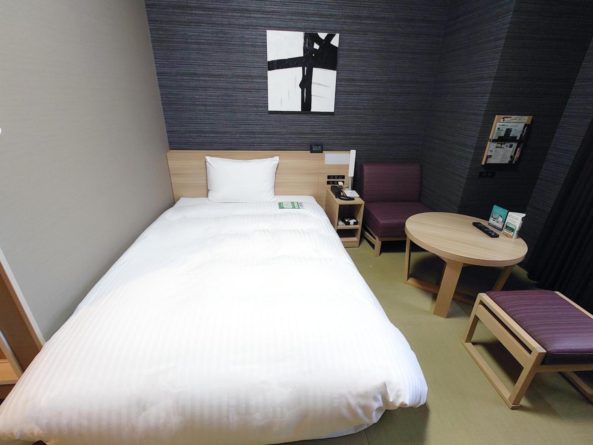 Hotel Route 3*